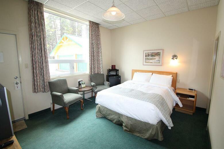 Hotel Mountaineer Lodge