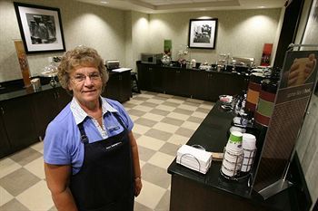 Hotel Hampton Inn & Suites By Hilton Red Deer