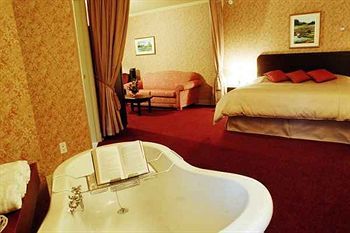 Hotel H�tel Le Manoir