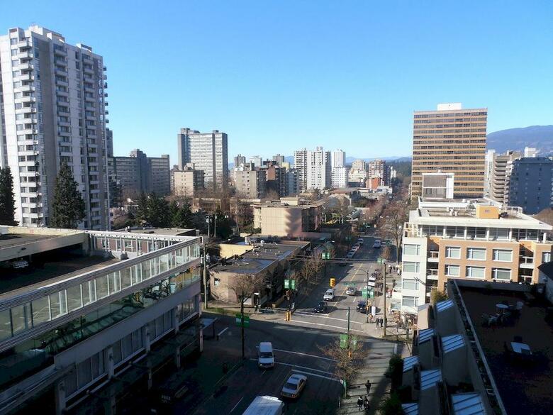 Riviera On Robson Suites Hotel Downtown Vancouver