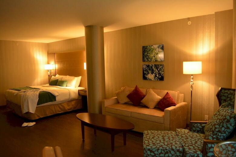 Hotel Blu Vancouver