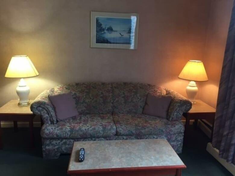 Tropicana Suite Hotel