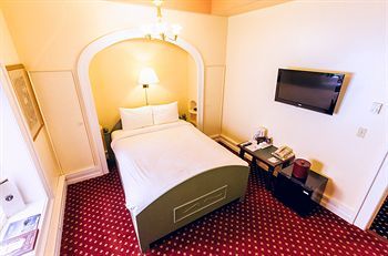 Bedford Regency Hotel