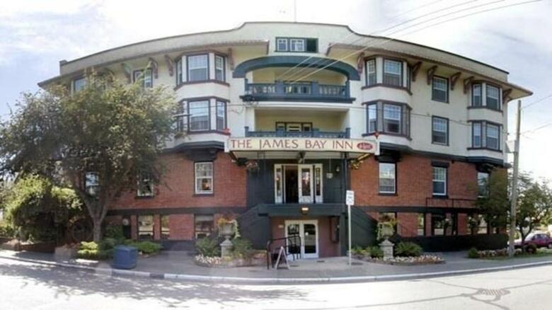 James Bay Inn Hotel & Suites