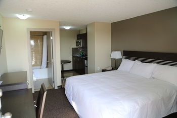 Royal Lodge Motel