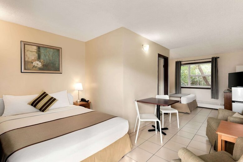 Hotel Thriftlodge Edmonton