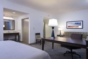 Hotel Hampton Inn & Suites By Hilton Airdrie