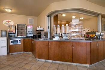 Hotel Super 8 Fort Nelson Bc