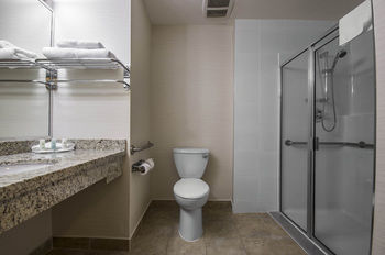 Comfort Inn Surrey Hotel