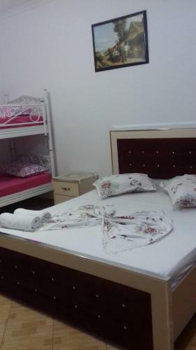 Hostal Studios Florand Sela