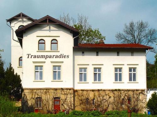 Hotel Traumparadies