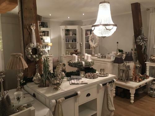 Hostal White Cottage Garden
