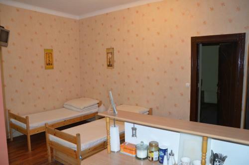 Old Walls Hostel