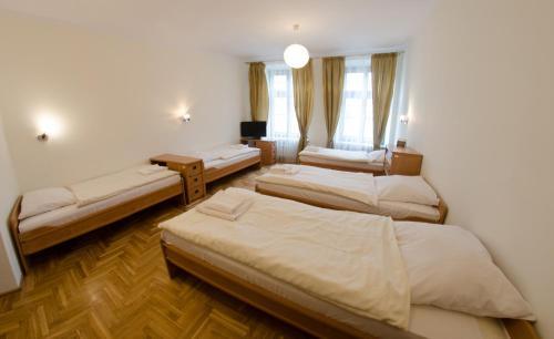 Brama Hostel