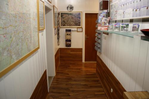 Hostal Hotel Pension Schmellergarten