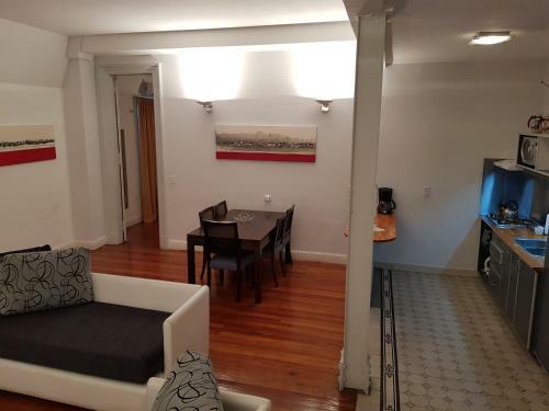 S&t Apartments
