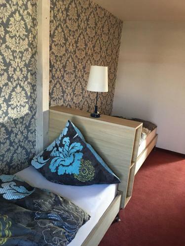 Apartamento Ferienwohnungen "am M�hlteich"