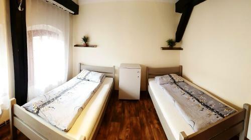 Hostel Orange