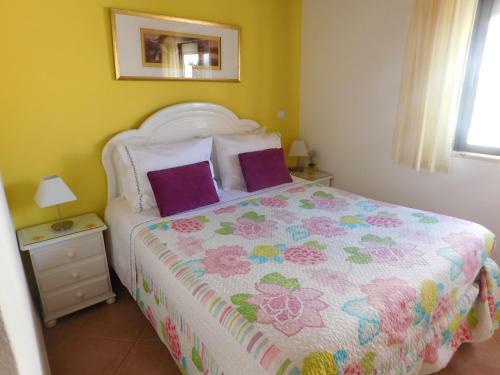 Residencia Dinas Guesthouse