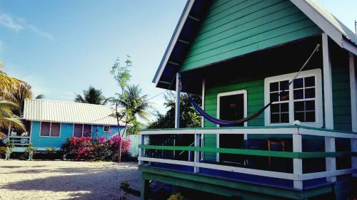 Posada Village Inn