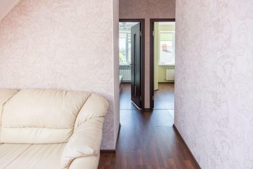 Hostal Guest House ?irport