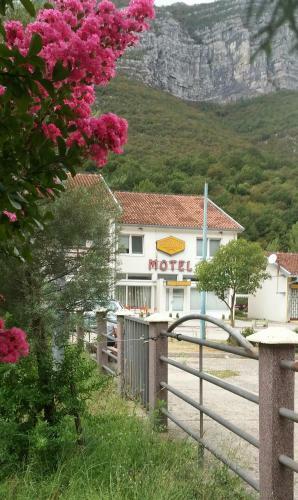 Motel And Restaurant Odu?ak