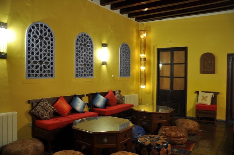 Hostal Hoster�a Lineros 38
