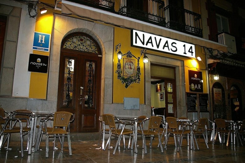 Apartamentos Hostal Navas 14