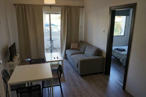 Polyxeni Hotel Apartments