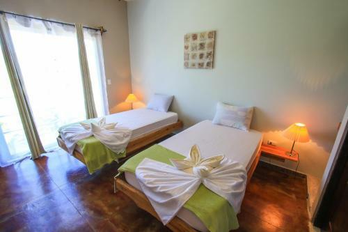 Bed & Breakfast Fitos House