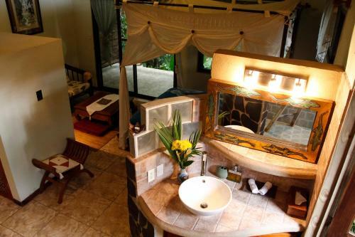 Hotel Waterfall Villas