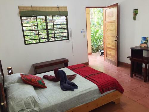 Hotel Tropical Sands Dominical Eco Inn