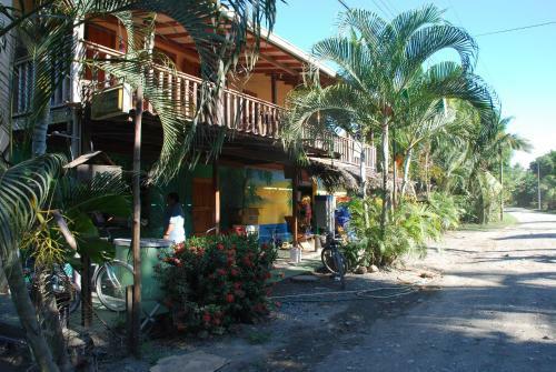 Hostal Cabinas Au Coeur Du Soleil
