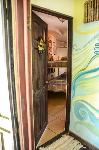Pura Vida Hostel Tamarindo