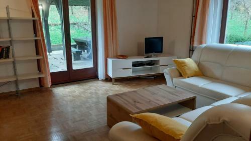Appleby Apartments Kersnik