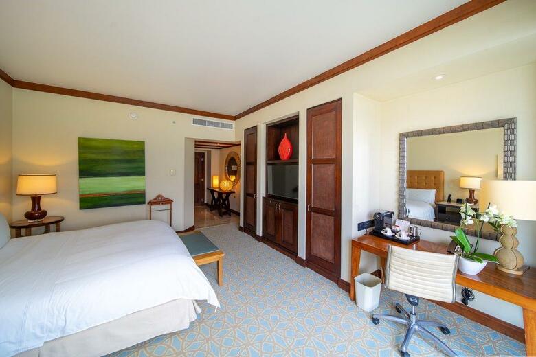 Real Intercontinental Costa Rica At Multiplaza Mall, An Ihg Hotel