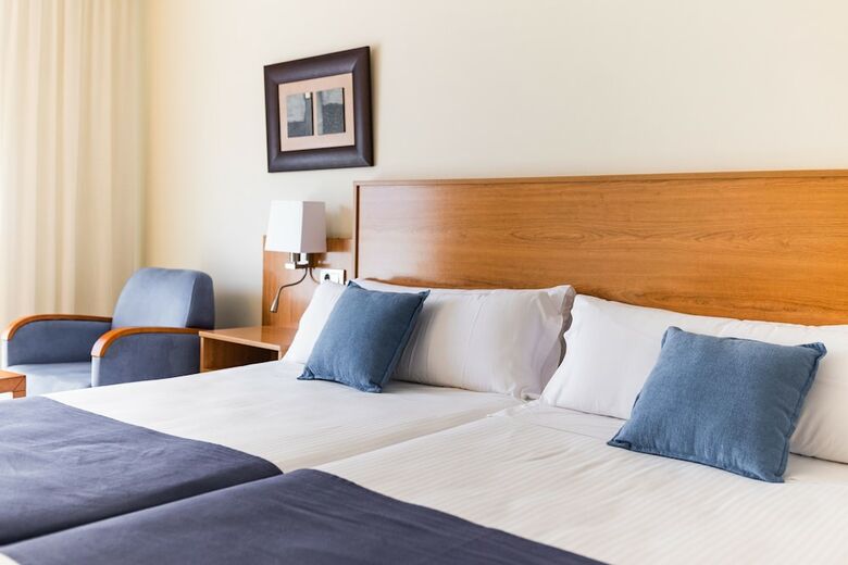 Hotel Husa Villa San Juan