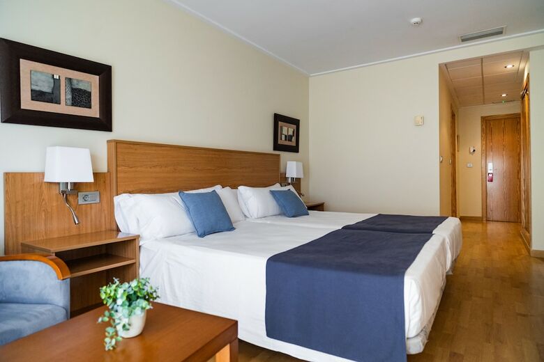 Hotel Husa Villa San Juan