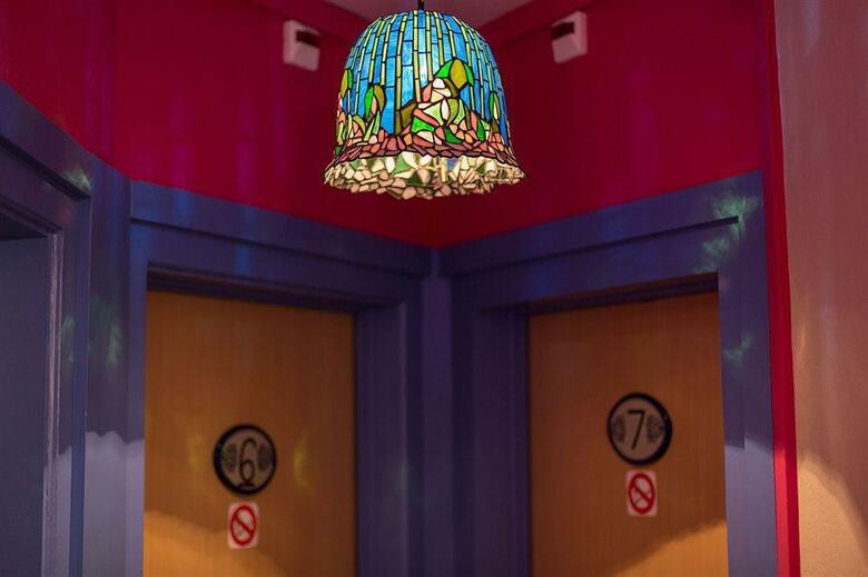 Hotel Blume / El Azteca