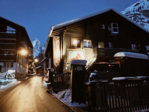 Apartamentos The Matterhorn Hostel Zermatt