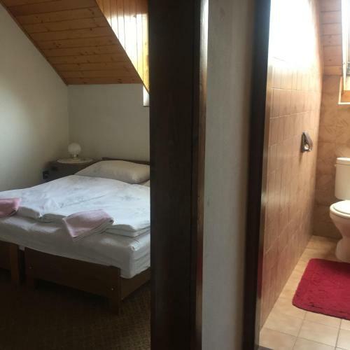 Hostal Ilona Panzi�