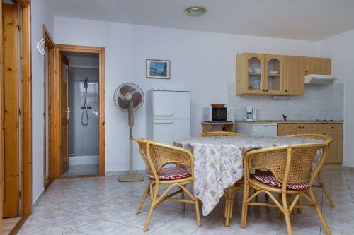 Familia Apartment 100/3