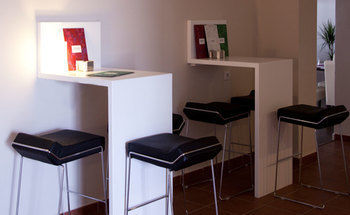 Arohaz Hotel & Gastrobar