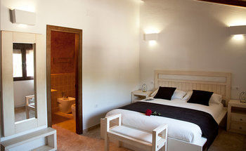 Arohaz Hotel & Gastrobar