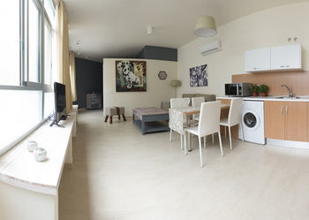 Aparthotel Livin4malaga Suites Superior