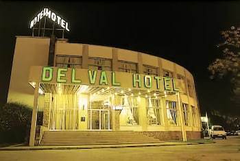 Insignia Hotel Del Val