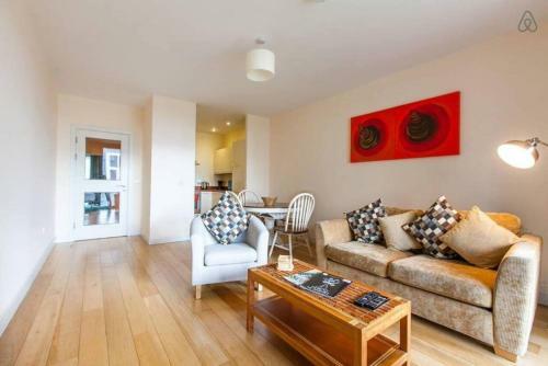 Apartamentos The Forum A2b