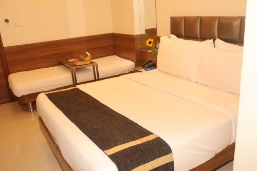 Kyriad Hotel Indore By Othpl