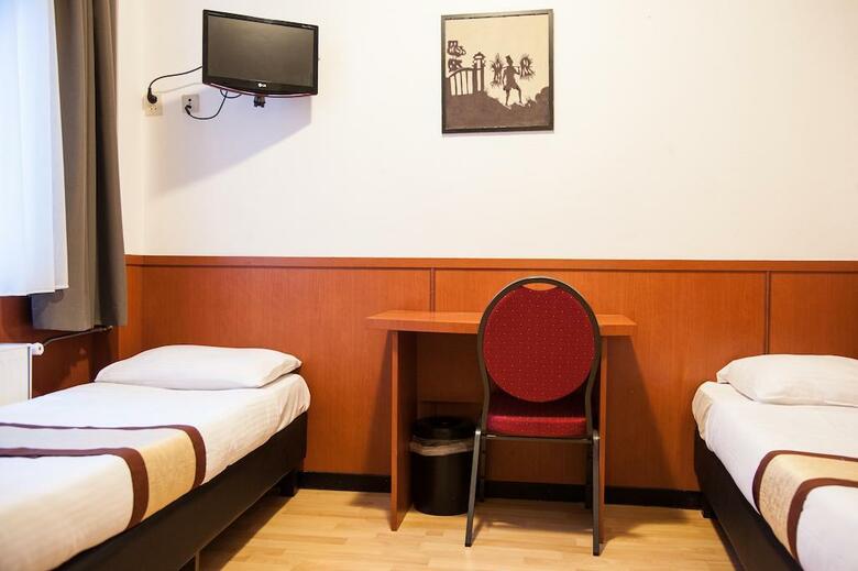 Continental Centre Hotel