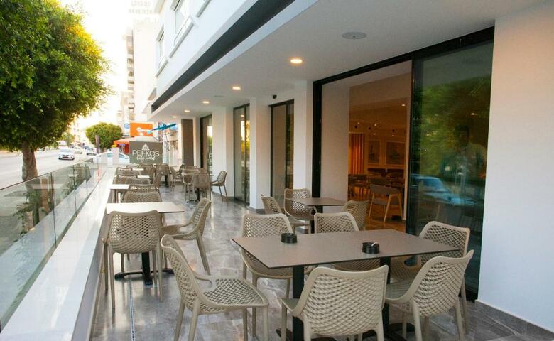 Hotel Pefkos